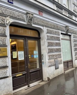 Sídlo Národní lékařské knihovny v Sokolské 54