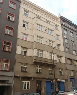 Dům v Trojanově ulici č. 9 (Foto M. Polák, červenec 2026)