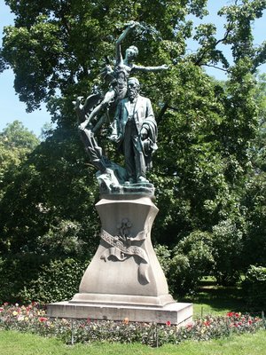 Pomník Svatopluka Čecha (autor fotografie: Milan Polák)