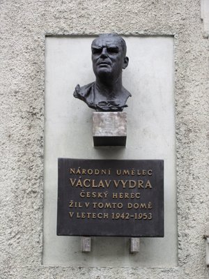 Václav Vydra st., Mánesova č.p. 1653/85, Vinohrady (autor fotografie: Milan Polák)