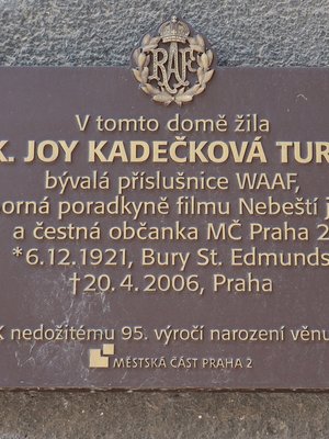 Joy Kadečková Turner, Podskalská č.p. 432/3, Nové Město (autor fotografie: Milan Polák)