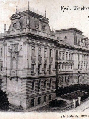 Škola Na Smetance, pohlednice. Zdroj: archiv M. Frankla