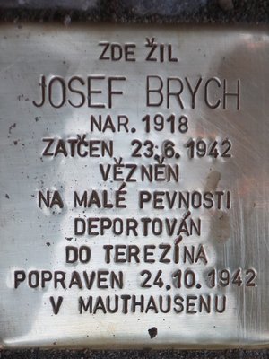 "Kámen zmizelých" se jménem Josefa Brycha (Foto M. Polák, 2021)