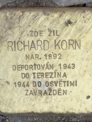 Kámen zmizelýchRicharda Korna (Foto M. Polák, červen 2025)