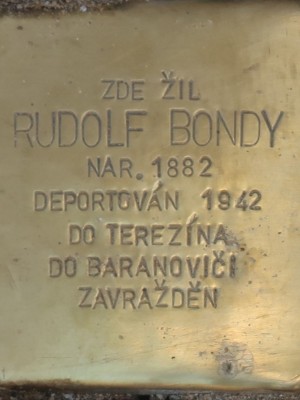 Kámen zmizelých Rudolfa Bondyho (Foto M. Polák, červen 2026)